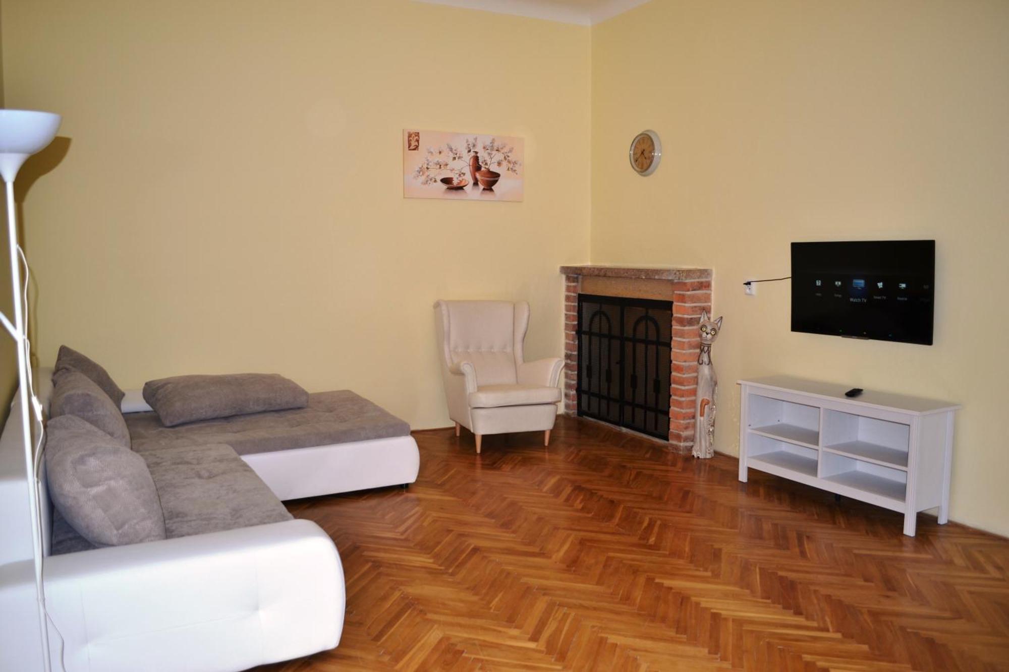 Sunflower 2Bdr Flat By Ruterra Prague Luaran gambar